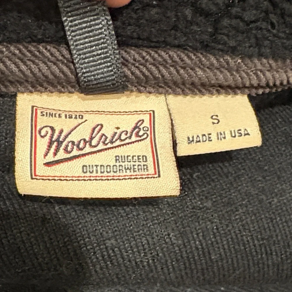 Woolrich Black Quilted Teddy Jacket - Picture 4 of 4